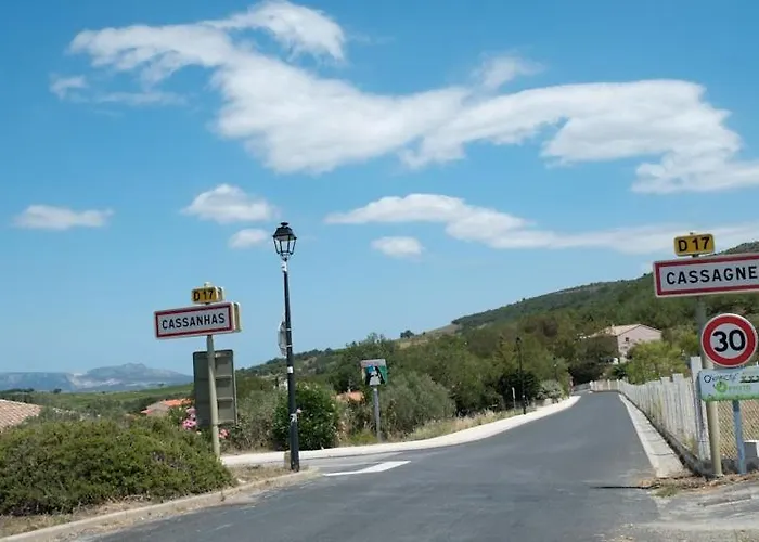 Charmante Maison De Village Dans Les Fenouilledes